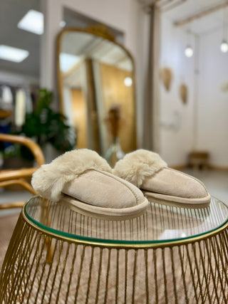 Augustin slippers • Beige