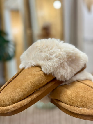 Augustin slippers • Camel