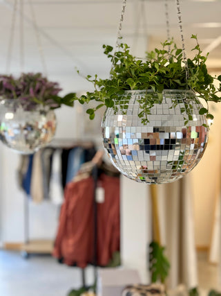 Disco ball plant pot cover 🕺