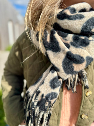 Leopard scarf • Beige