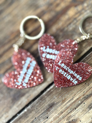 ✨ Bichette glitter keychain✨